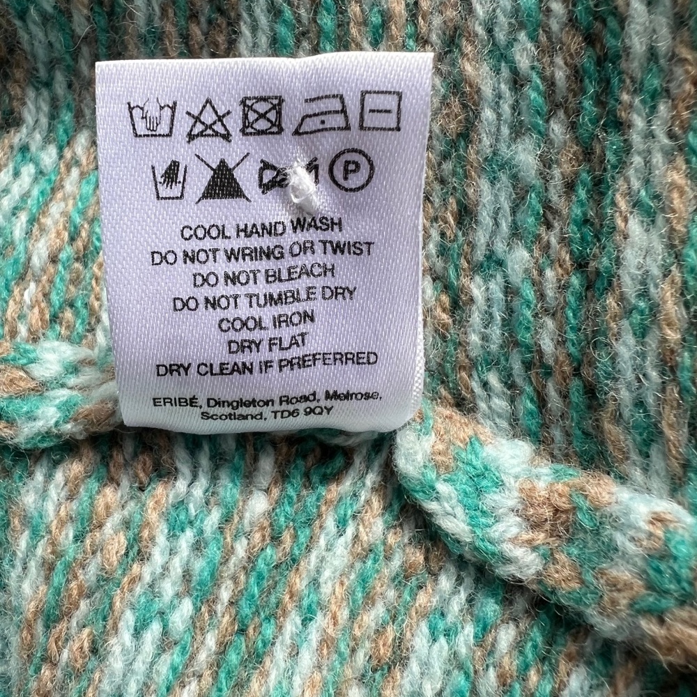 Eribe Scotland Knit Alpine Cardigan, Fair Isle, Size Large, Soft Wool/Angora - Picture 13 of 13